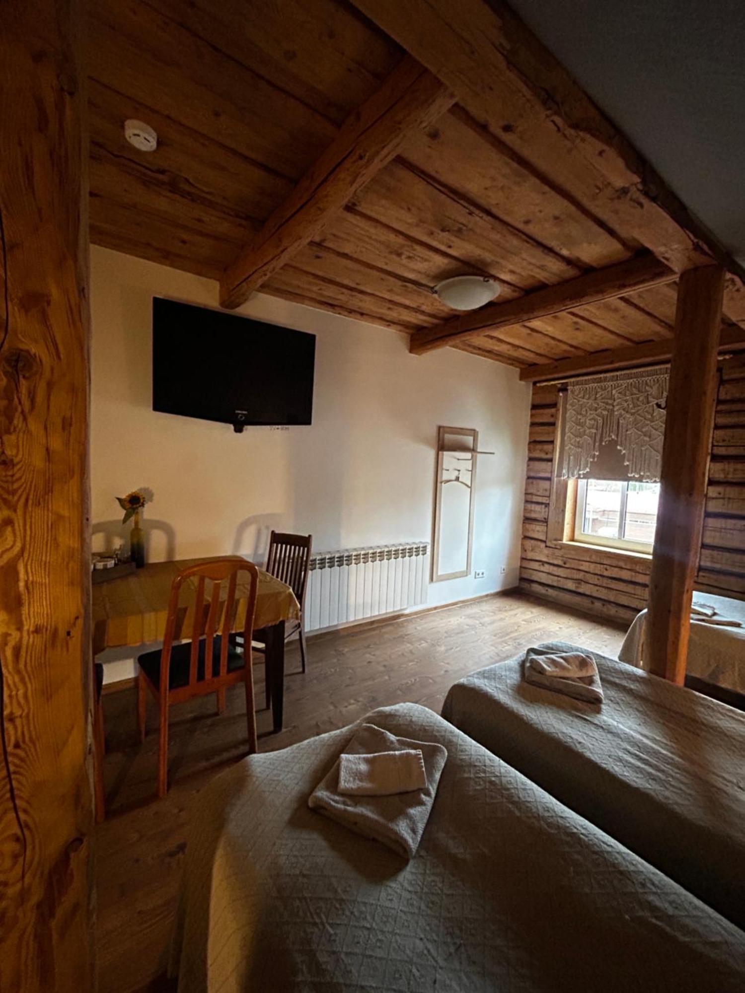 Guesthouse Carl Schmidt Poltsamaa Exterior photo